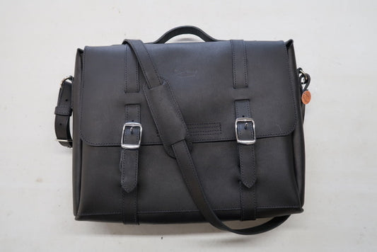 Manchester Leather Messenger Bag